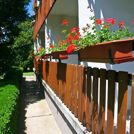 Pergola Panzio Hotel Balatonfoldvar Exterior photo